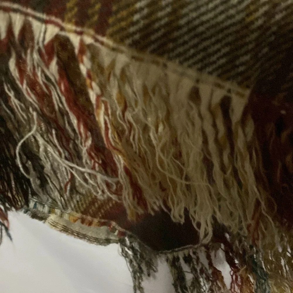 Charter Club One‎ size Multicolor Plaid Fringe Wrap BUTTON AT SIDES FALL COLORS